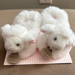 NEW Dou Dou et Compagnie Bunny Slipper